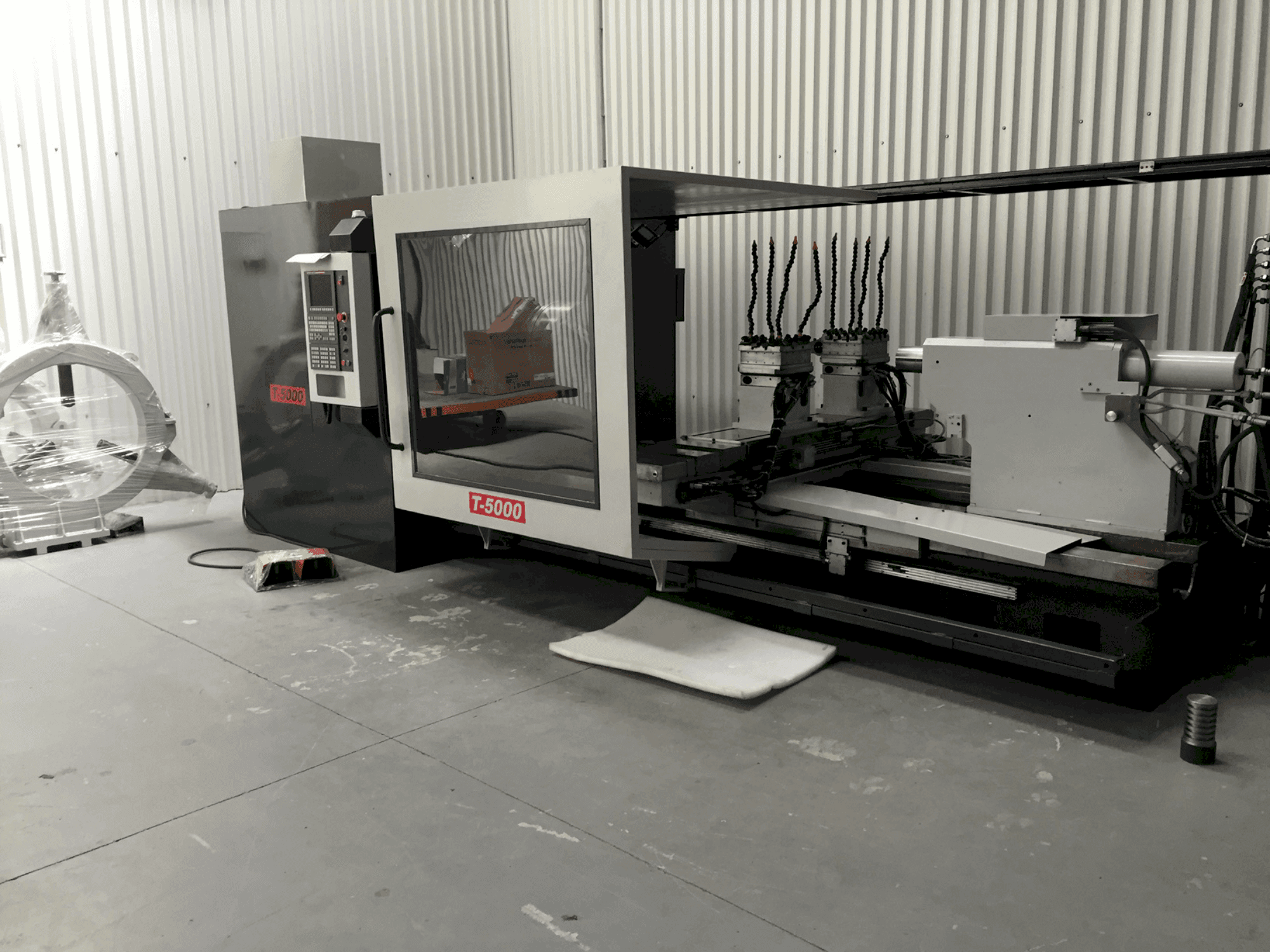 Front view of RAIS T 5000 machine