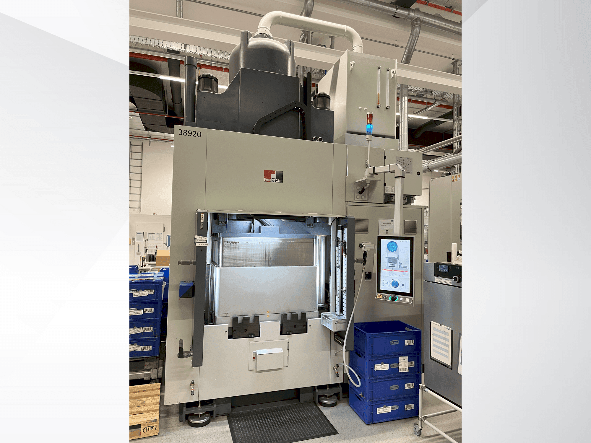 Front view of PAN Stone D-V-200-PCD machine