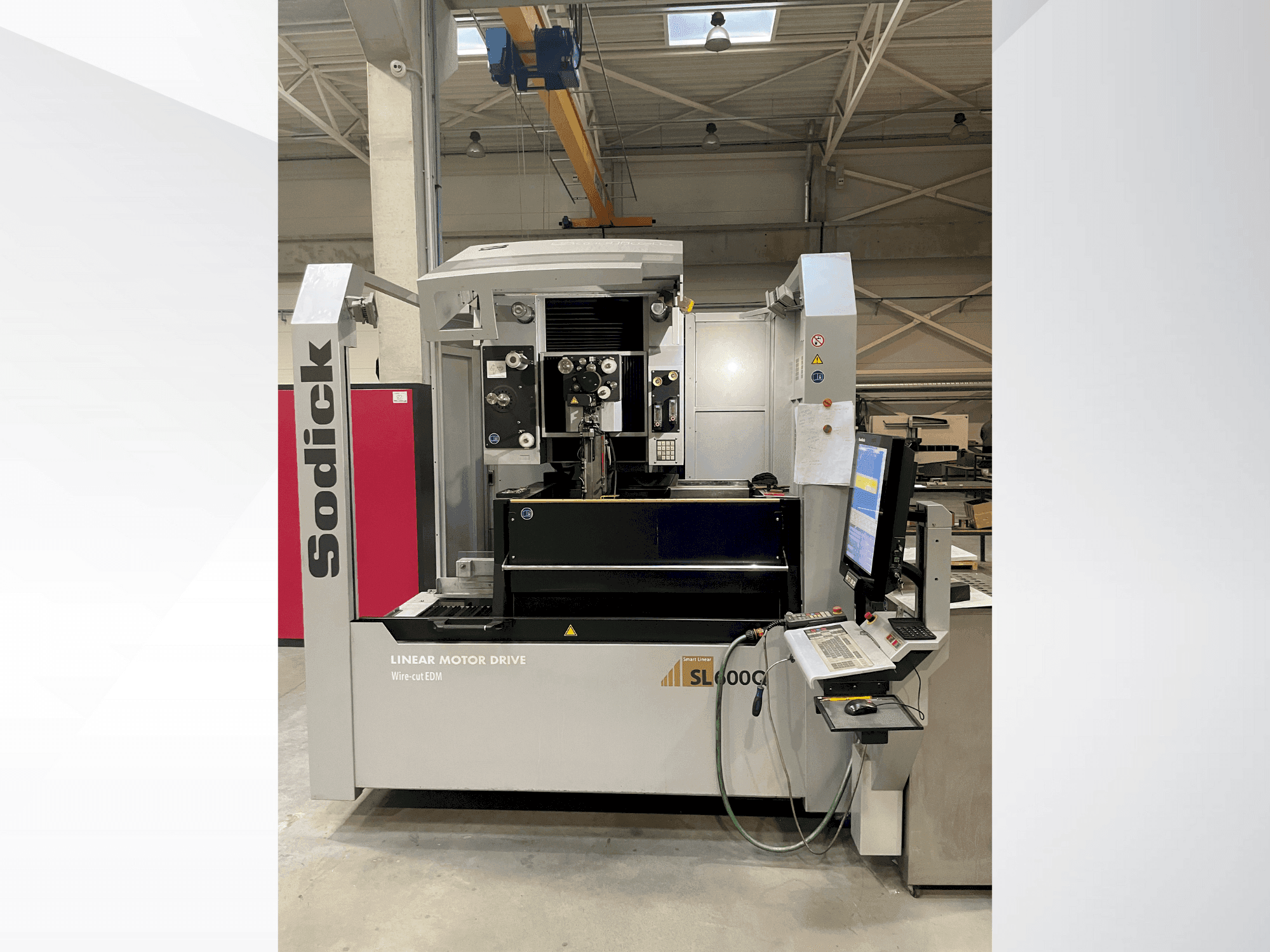 Front view of Sodick SL600Q machine