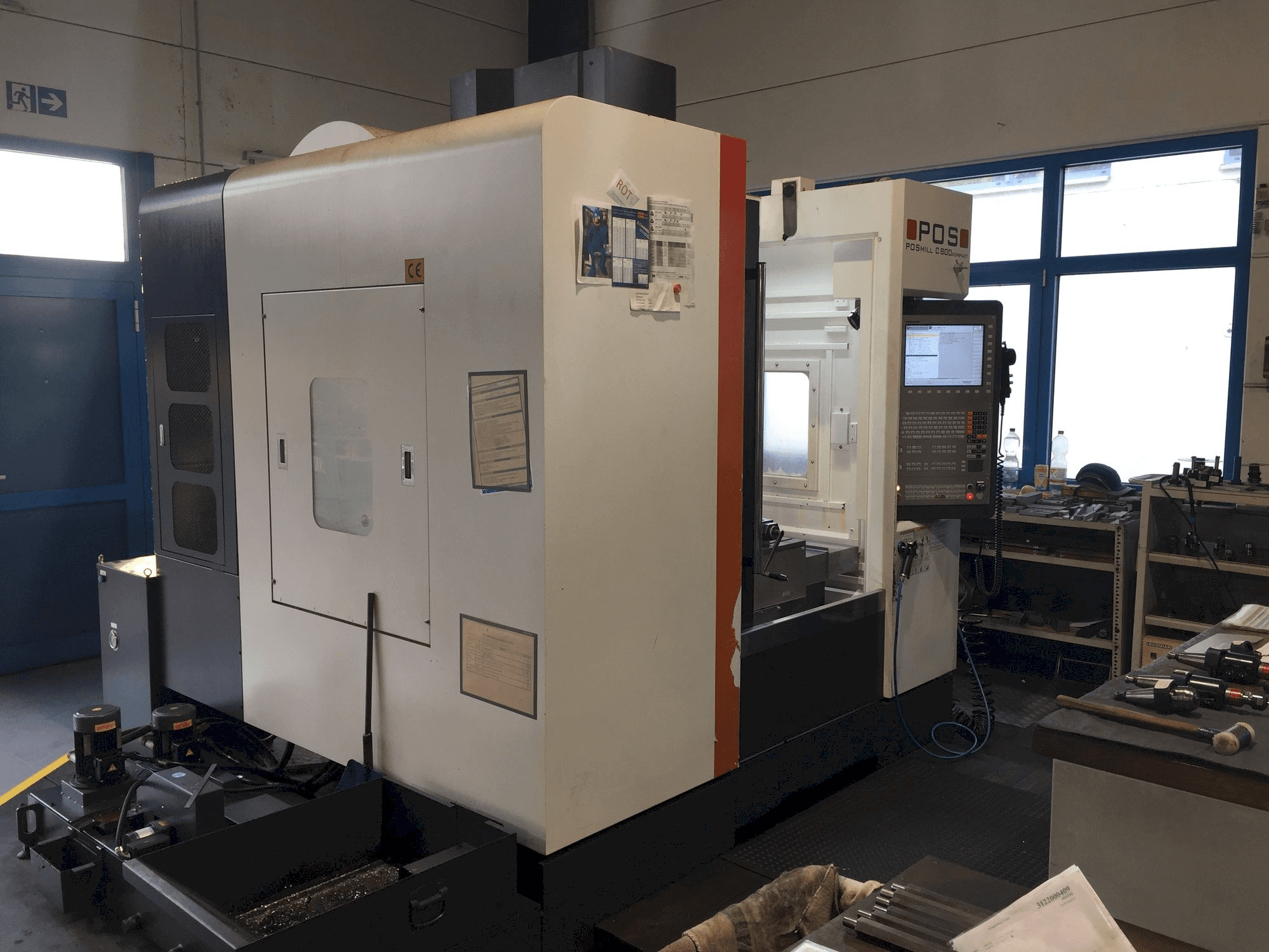 Front view of POSmill C 800 Kompakt machine