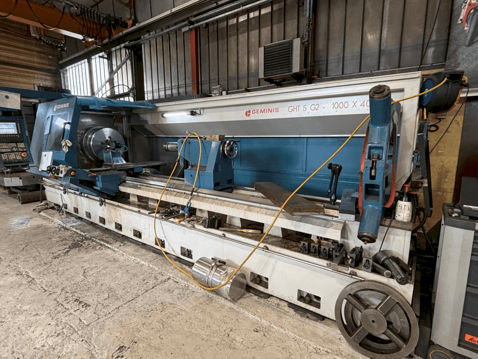 Front view of Geminis GHT5 G2-1000x4000 machine