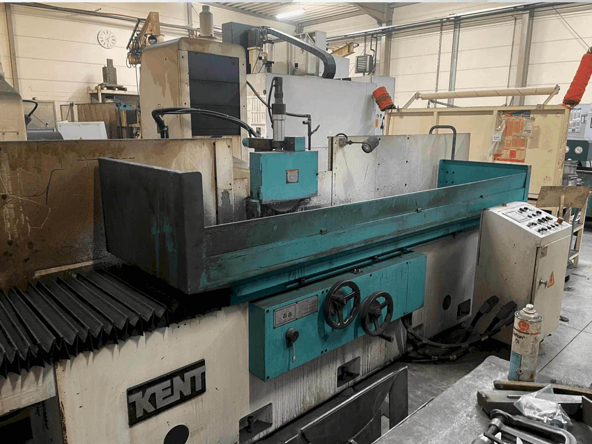 Front view of Kent KGS 615 WMA1 machine