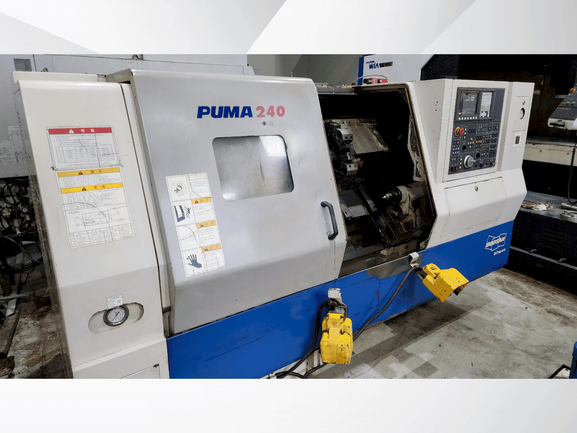 Front view of DOOSAN PUMA 240B machine